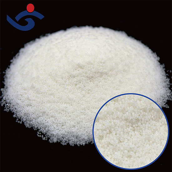 Fornecimento de fábrica NaOH pérolas hidróxido de sódio Soda cáustica para produto de bentonita